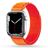 REMENIČEK DOOP ALPINE EVEREST APPLE WATCH 6 / 7 / 8 / 9 / 10 / SE / ULTRA 1 / 2 (44 / 45 / 46 / 49 MM) ORANŽNA