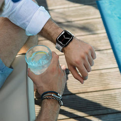 REMENIČEK DOOP IZ NEHRĐAJUĆEG ČELIKA ZA APPLE WATCH 6 / 7 / 8 / 9 / 10 / SE / ULTRA 1 / 2 (44 / 45 / 46 / 49 MM) TITAN/ORANŽNA