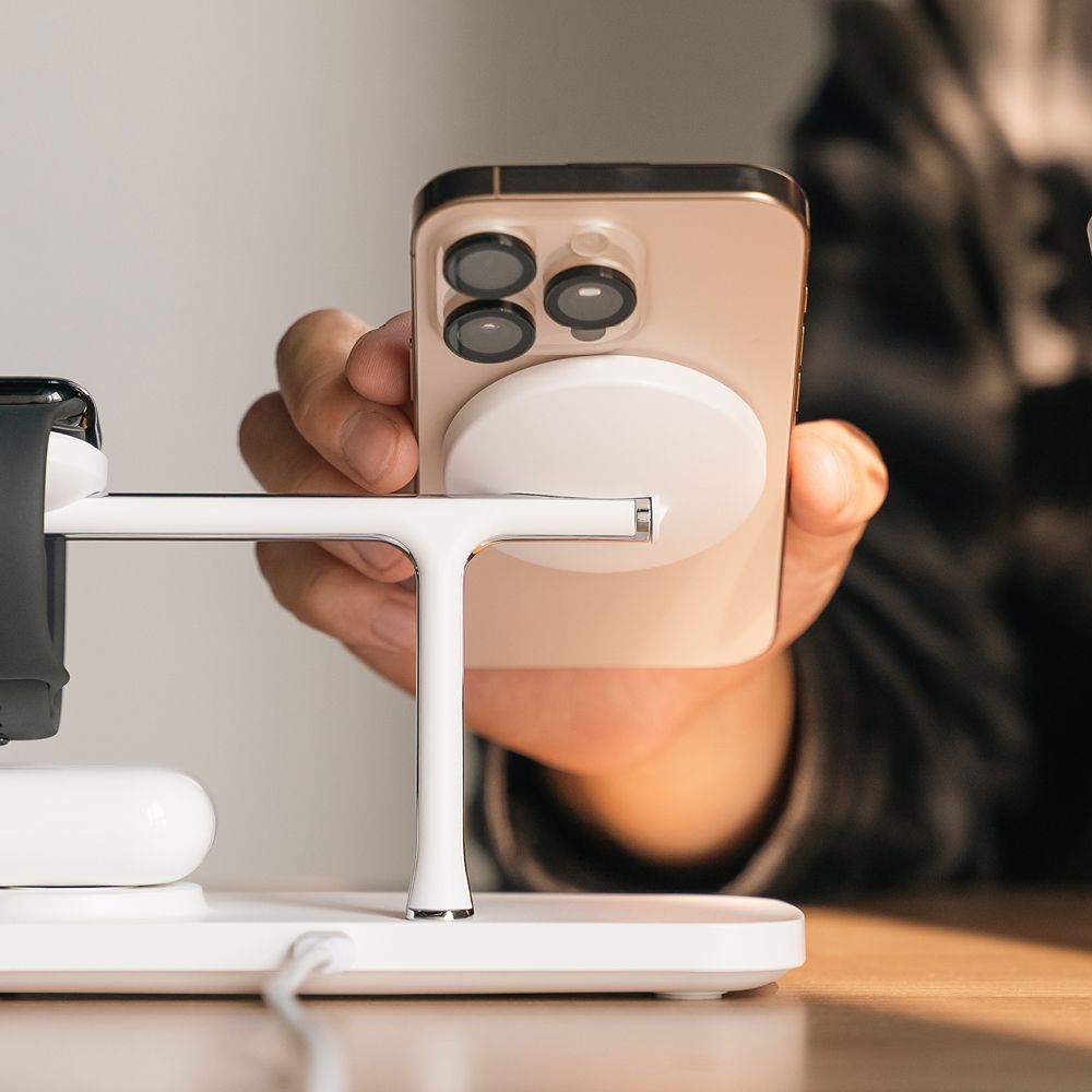 NABOJNI POSTAJ RINGKE 3IN1 QI2 MAGNETIC MAGSAFE BREZŽIČNI POLNILEC BELO
